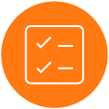 Ícone minimalista em círculo laranja de uma lista com duas marcas de seleção e duas linhas, representando tarefas concluídas ou itens verificados.
