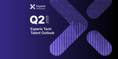  Banner digital com fundo roxo escuro e elementos gráficos modernos em tons de azul e lilás. No centro, a sigla "Q2 2025" aparece em destaque, seguida pelo título "Experis Tech Talent Outlook". O logotipo da Experis, parte do ManpowerGroup, está posicionado no canto superior esquerdo. O design inclui formas geométricas com padrões de gráficos e linhas conectando pontos, sugerindo análise de dados e tecnologia.