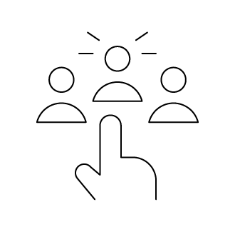 Dedo apontando para uma pessoa destacada em um grupo, indicando seleção ou escolha. Dedo apontando para uma pessoa destacada em um grupo, indicando seleção ou escolha.