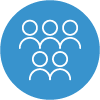 Ícone azul com cinco pessoas, representando equipe, comunidade ou colaboração. Ícone azul com cinco pessoas, representando equipe, comunidade ou colaboração.